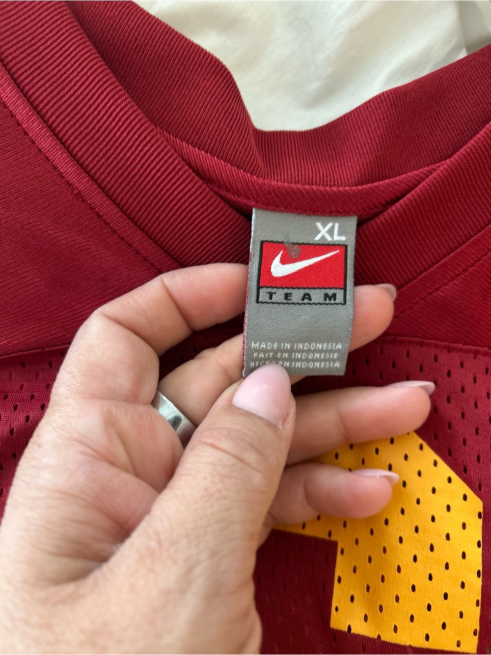 Nike USC Trojans #6 Football Jersey Youth XL Cardinal Red Gold NCAA Game Day - Picture 10 of 10